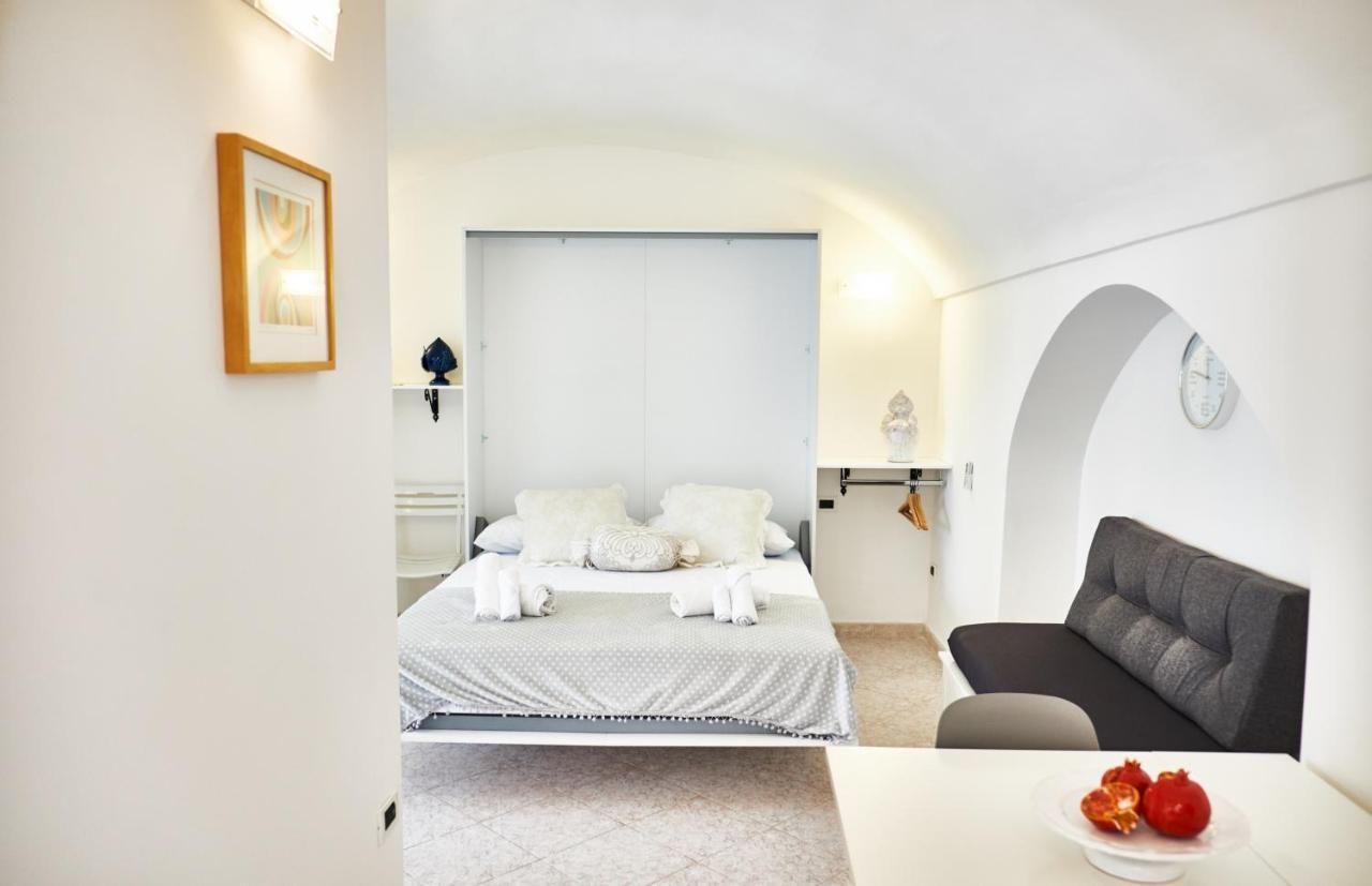 Balilla Guest House - Ostuni Centro - All Confort Екстер'єр фото