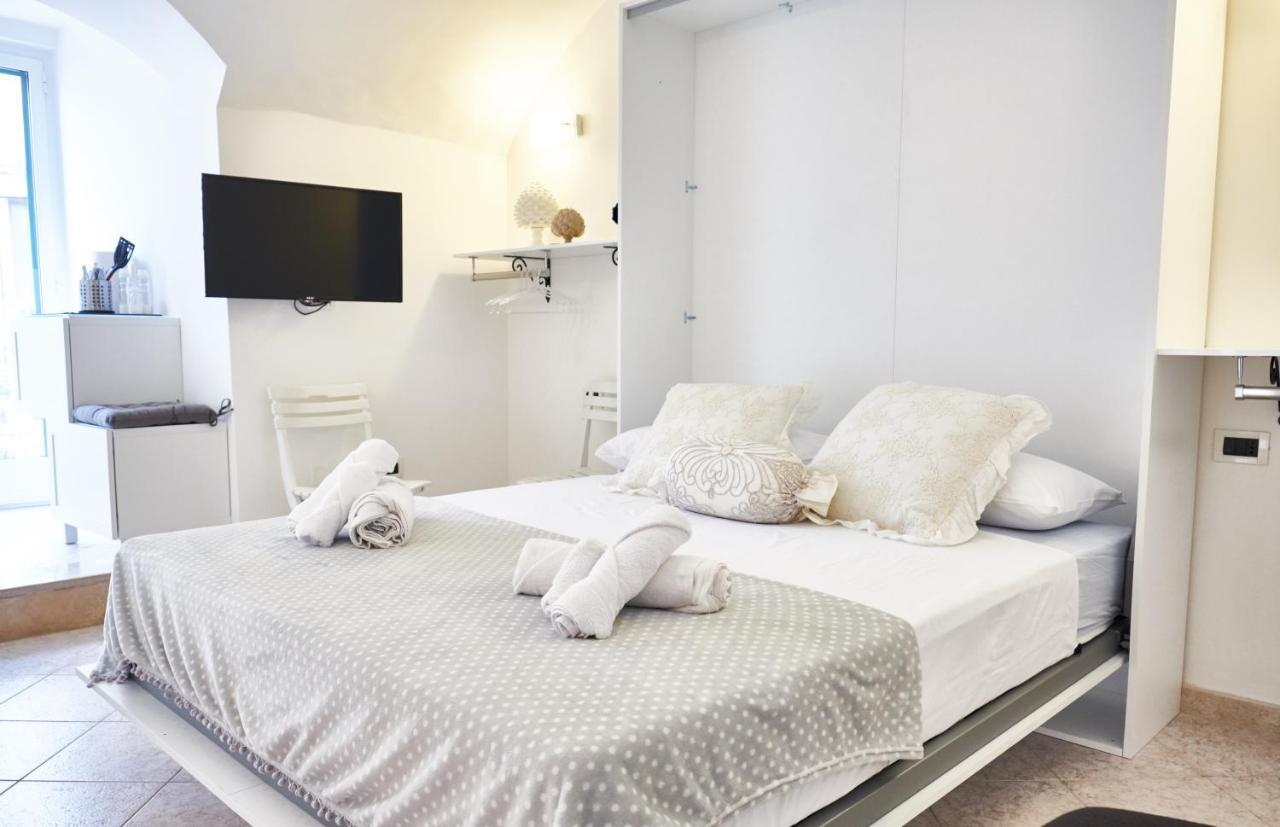 Balilla Guest House - Ostuni Centro - All Confort Екстер'єр фото