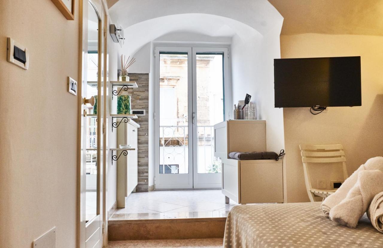 Balilla Guest House - Ostuni Centro - All Confort Екстер'єр фото