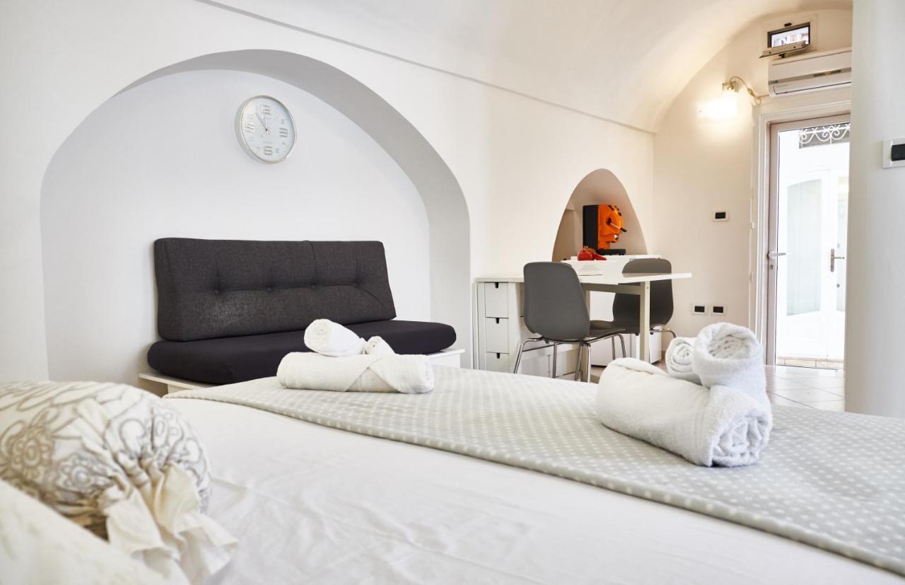 Balilla Guest House - Ostuni Centro - All Confort Екстер'єр фото